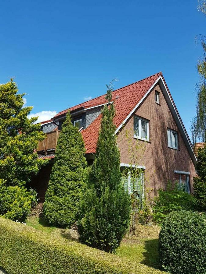 Heimathafen Lägenhet Neufolstenhausen Exteriör bild